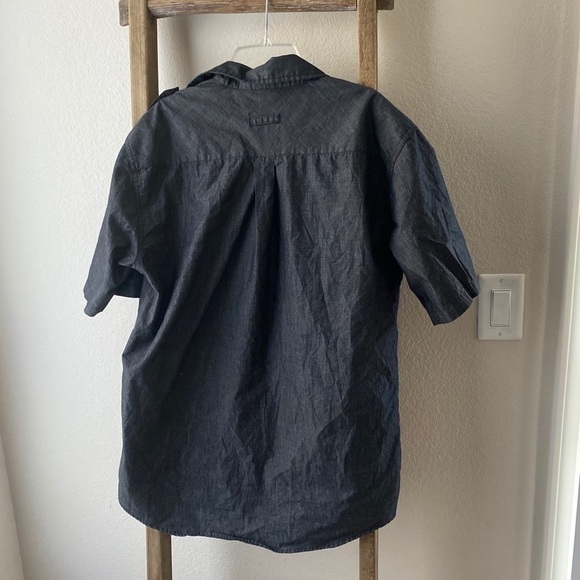 MENS - Burnside charcoal button up short sleeve shirt - size L - Picture 2 of 5